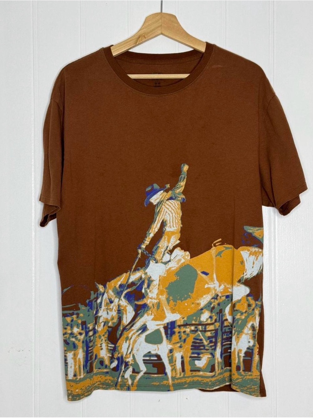 Urban Outfitters 100% cotton Rodeo Graphic Tee | Size Medium